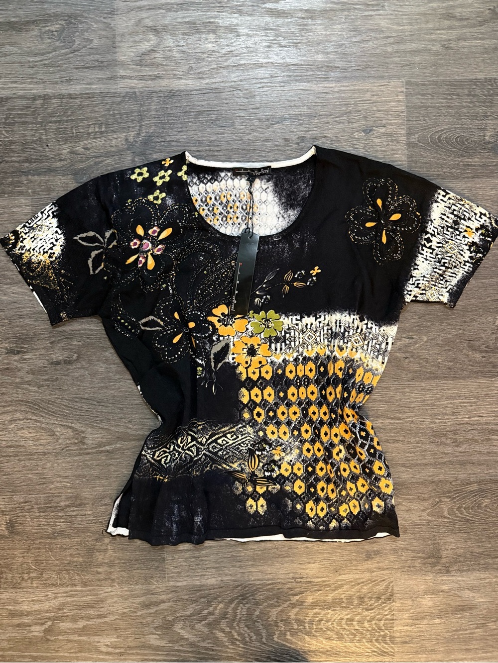 NWT Black and Yellow Floral Short Sleeve Women's Top